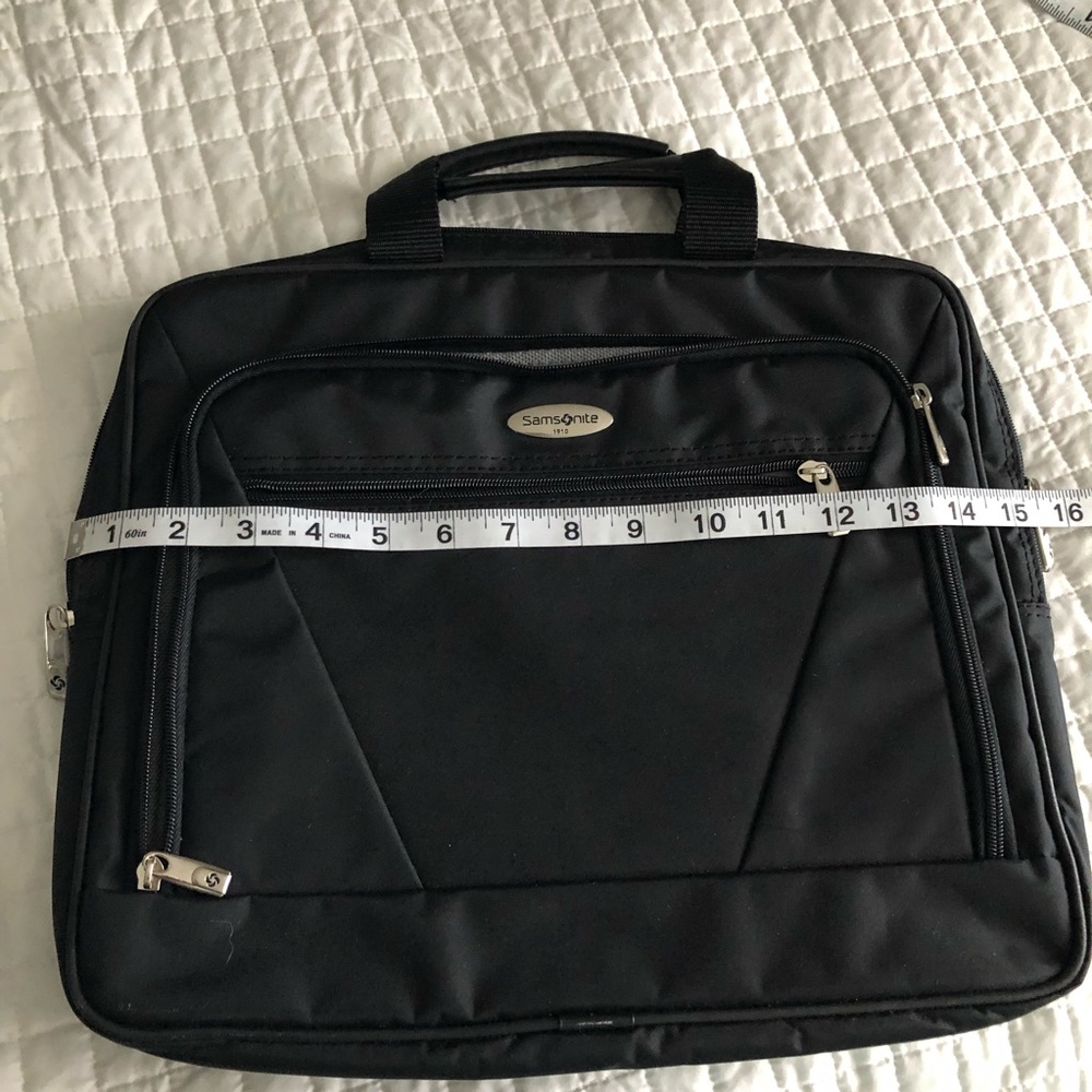 Samsonite laptop 💻/iPad/air pad 😊 - Picture 2 of 8